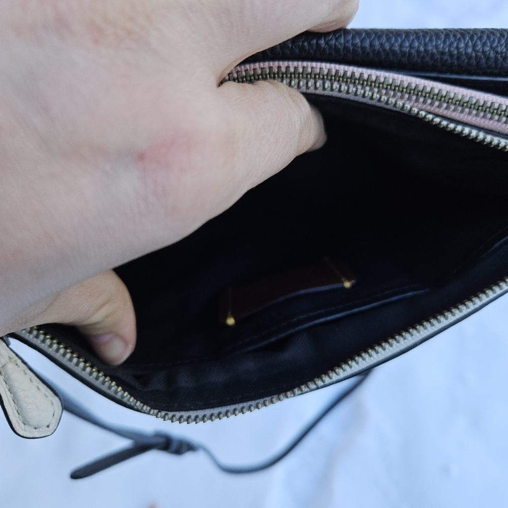 Coach Triple Crossbody in Colorblock black white pink - Picture 8 of 16